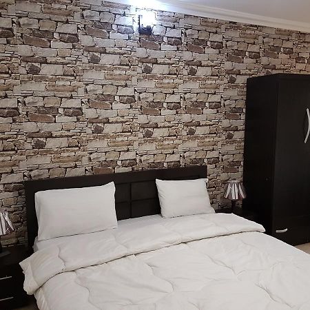 אבוג'ה Rock Towers Apartments מראה חיצוני תמונה