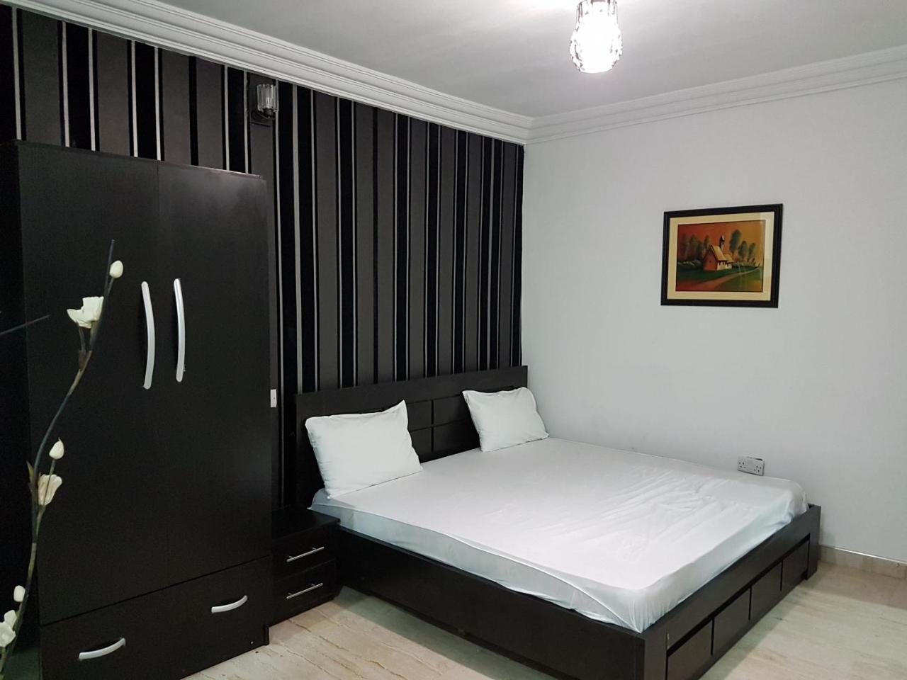 אבוג'ה Rock Towers Apartments מראה חיצוני תמונה