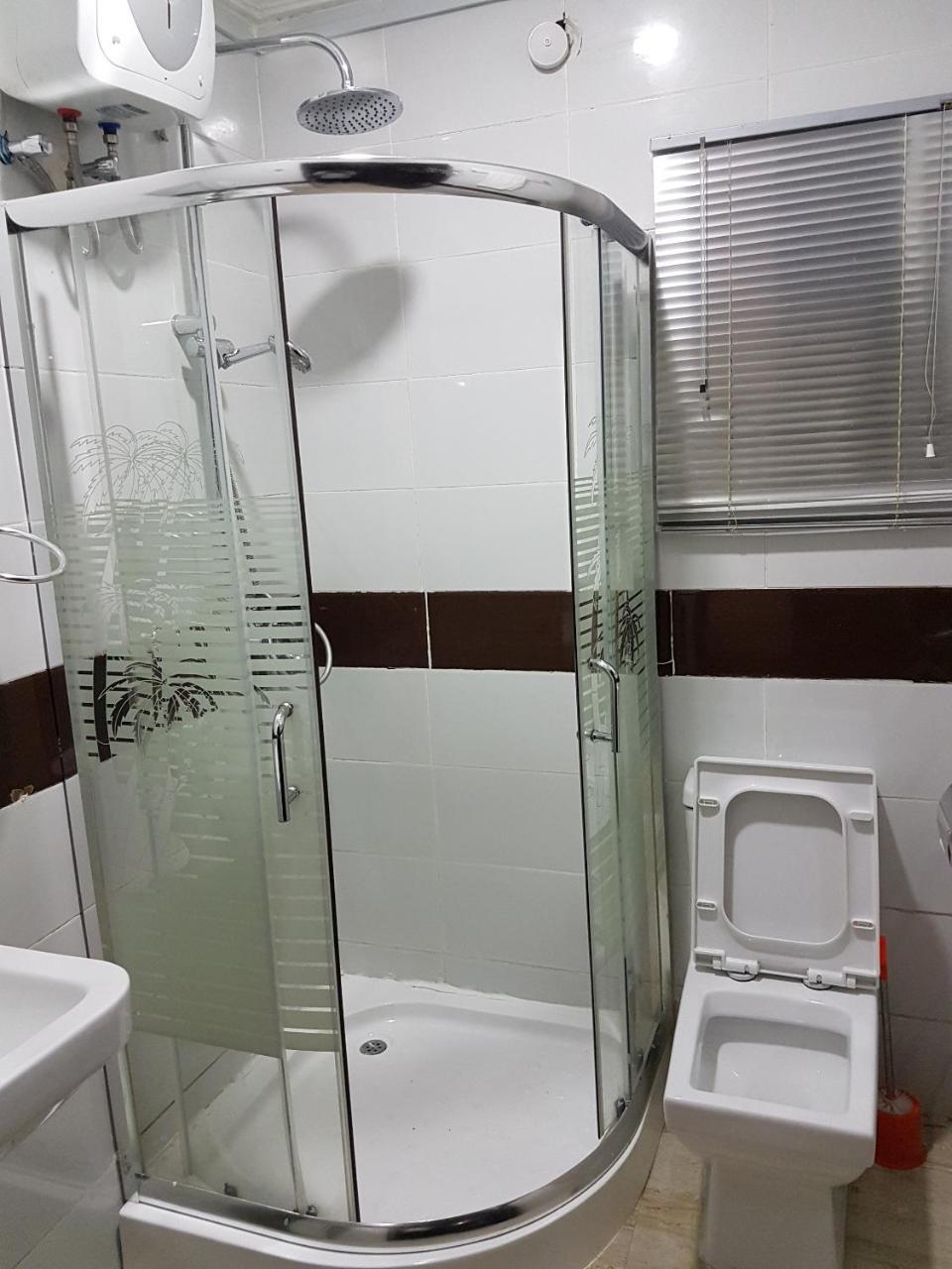 אבוג'ה Rock Towers Apartments מראה חיצוני תמונה